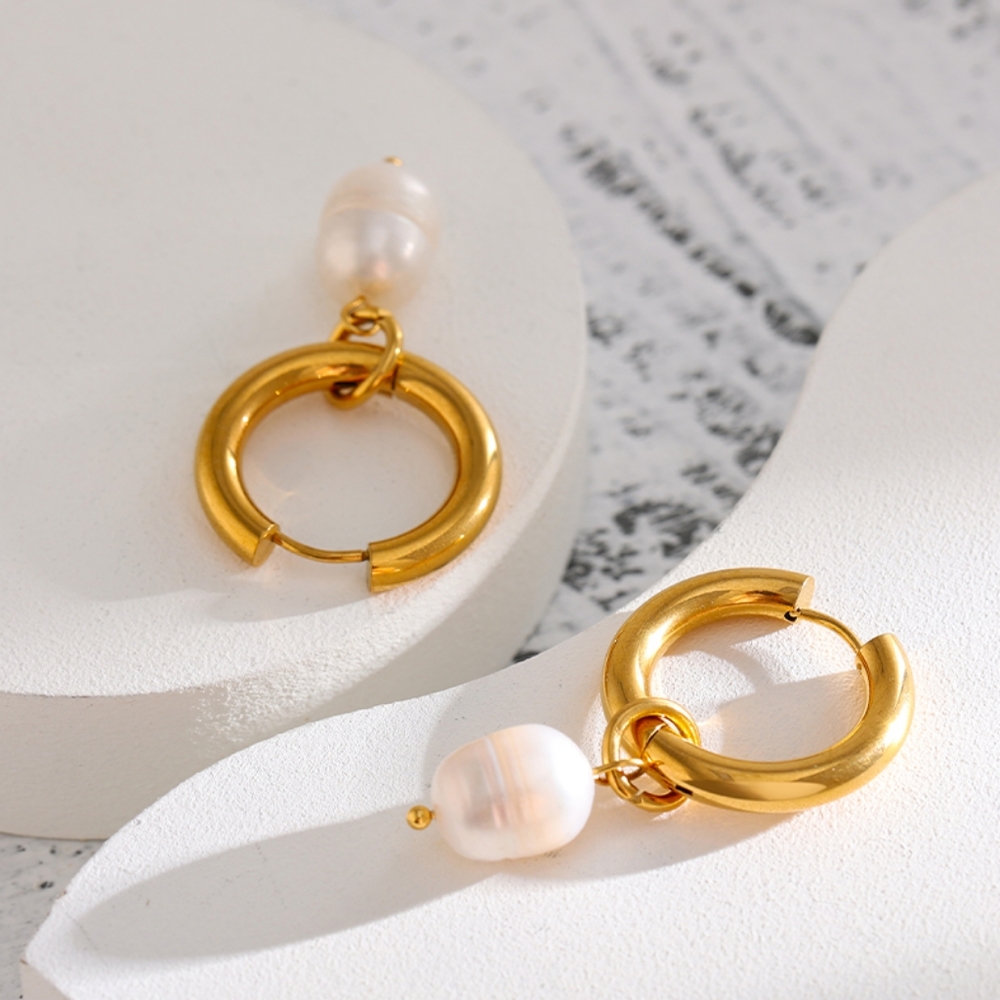 Exquisite Dangle Pearl Earrings - Picture 3 of 7